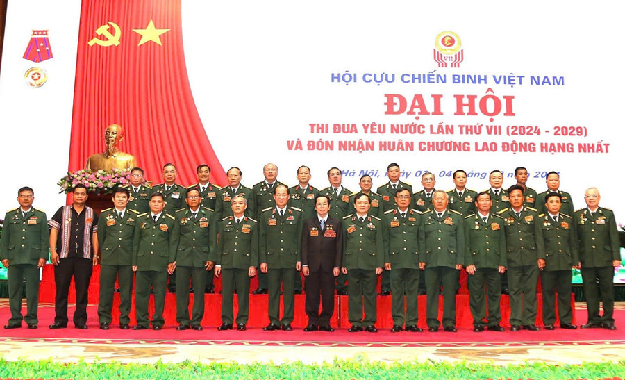 ong-toan-hang-dau-thu-4-tai-dai-hoi-thi-dua-yeu-nuoc-hoi-ccb-viet-nam-lan-thu-7-anh-nvcc.jpg