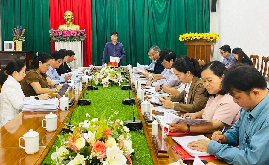 quang-canh-buoi-lam-viec-cua-to-cong-tac-chi-dai-dai-hoi-diem-cua-tinh-lam-viec-voi-ban-thuong-vu-thi-uy-an-khe.jpg