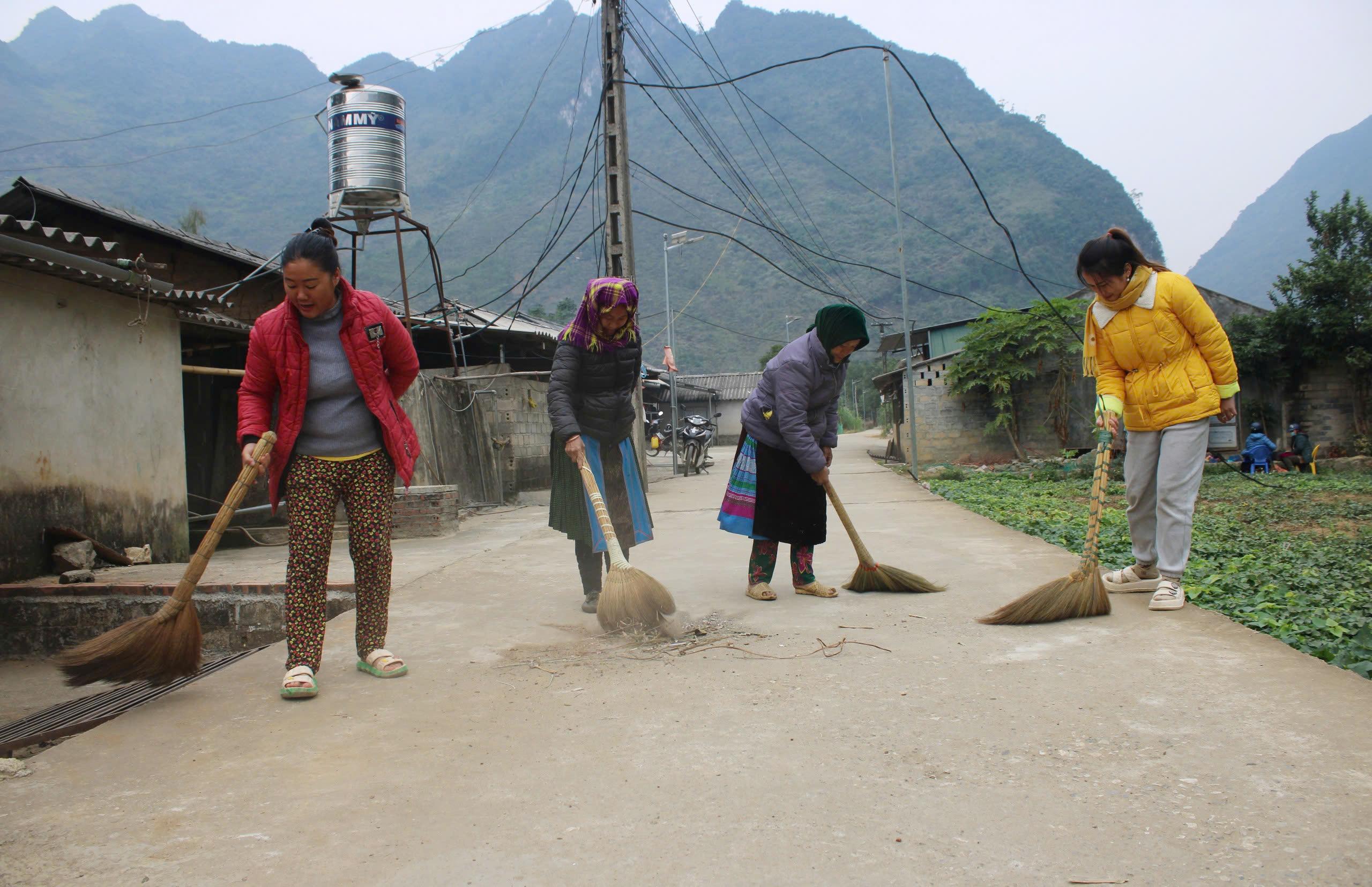 Một huyện ở Hà Giang đang quyết tâm tạo dựng một môi trường sống trong lành, bền vững cho người dân - Ảnh 5.