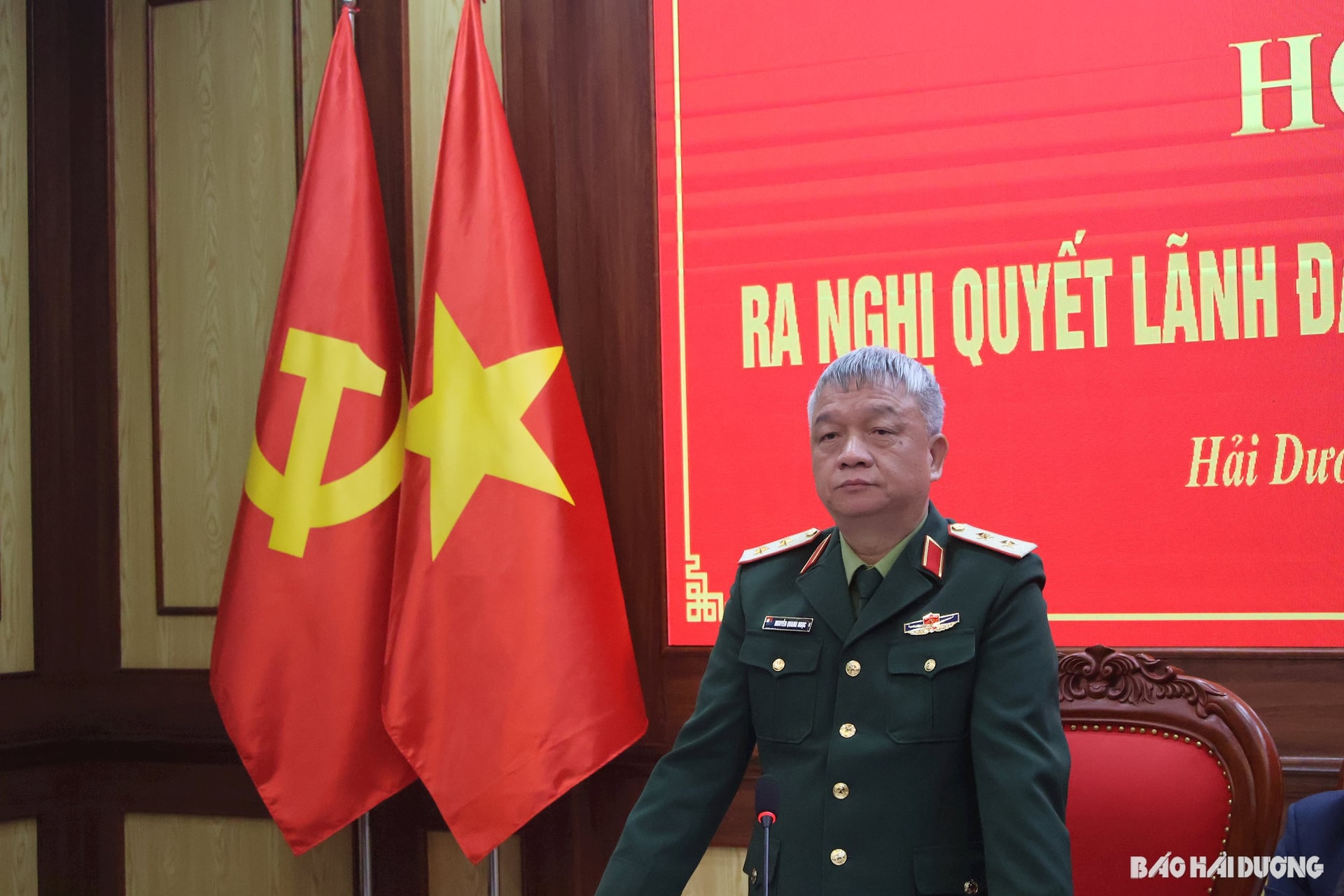 nguyen-quang-ngoc.jpg