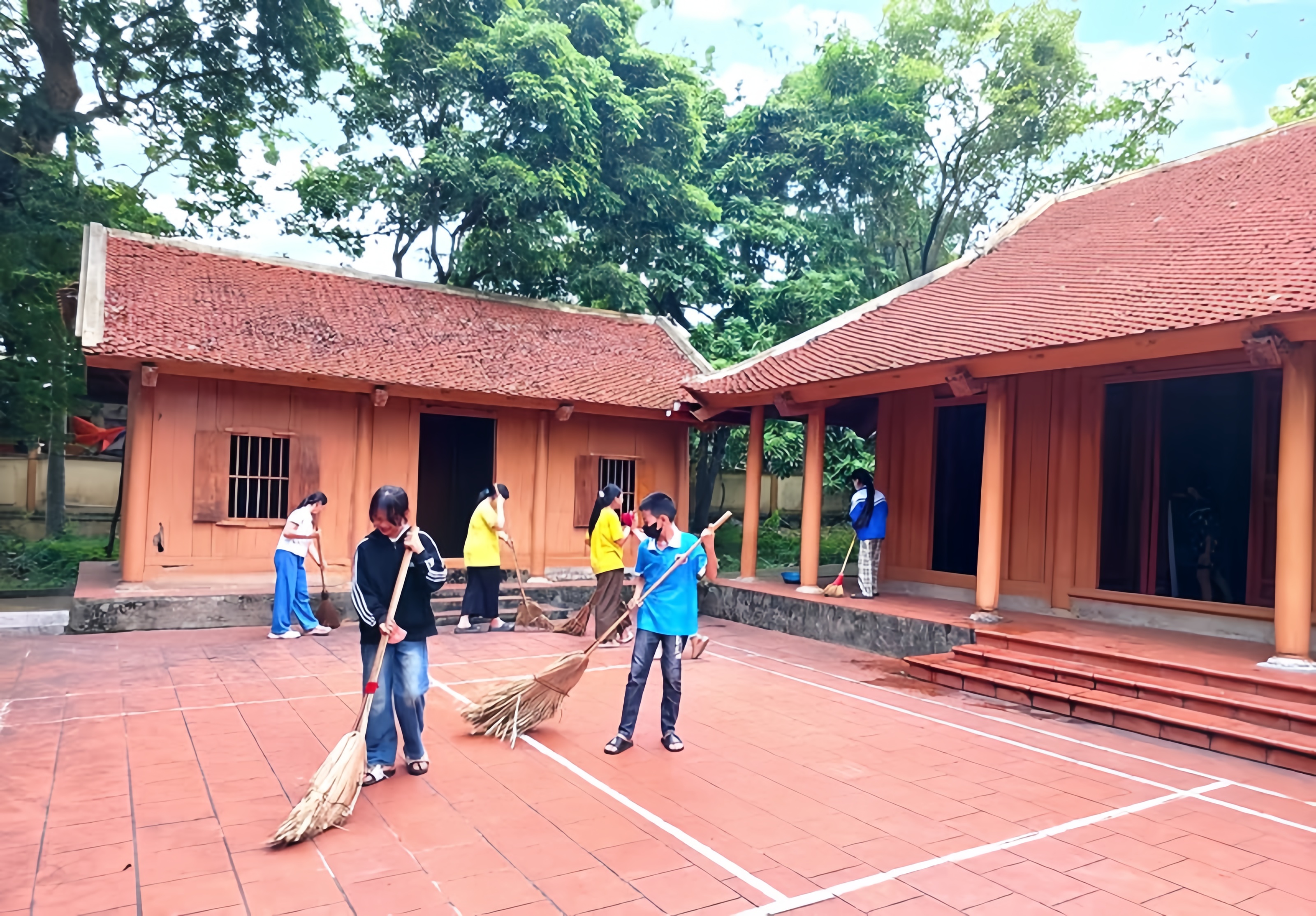 Phát huy giá trị các “địa chỉ đỏ”