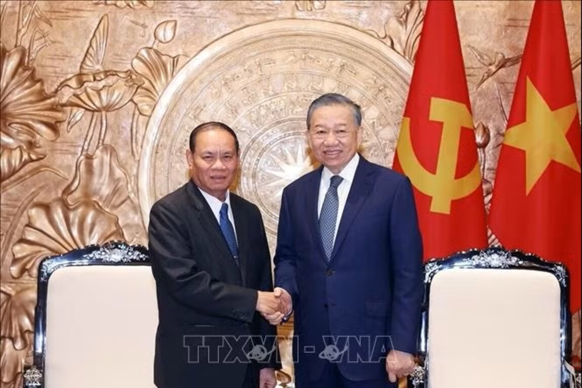 Tổng Bí thư, Chủ tịch nước Tô Lâm tiếp Thường trực Ban Bí thư Lào