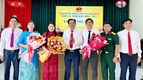 Xã Sơn Hải bầu các chức danh Thường trực HĐND, UBND xã