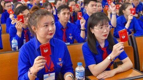 Thanh niên Agribank chi nhánh Kiên Giang xung kích, sáng tạo, phục vụ cộng đồng