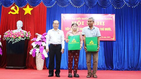 Đại biểu Quốc hội tỉnh An Giang tiếp xúc cử tri 6 xã, phường