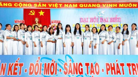 Phụ nữ Thạnh Mỹ Tây xây dựng tổ chức hội vững mạnh