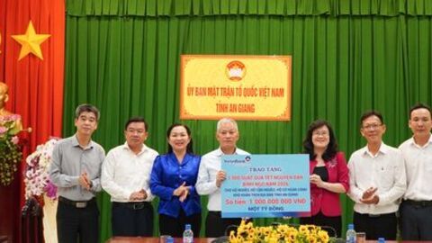 MTTQ Việt Nam tỉnh An Giang tiếp nhận 7 tỷ đồng chăm lo Tết cho người dân 