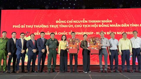 Phó Bí thư Thường trực Tỉnh ủy Nguyễn Thanh Nhàn thăm, chúc tết các cơ quan, doanh nghiệp tại Phú Quốc