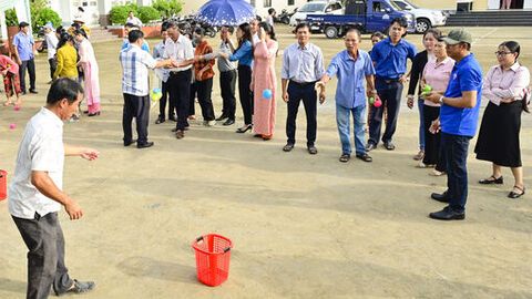 Điểm sáng thực hiện thi đua ở liên khu dân cư của xã vùng sâu