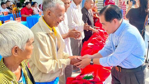 Để đồng bào Khmer cùng đón Tết