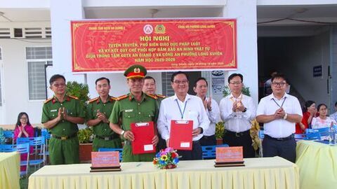 Trung tâm Giáo dục Thường xuyên An Giang 2 phối hợp Công an phường Long Xuyên đảm bảo an ninh trật tự