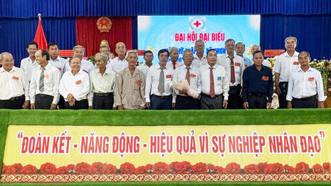 Ông Võ Văn Hồng giữ chức Chủ tịch Hội Chữ thập đỏ xã Nhơn Mỹ