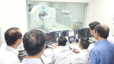 Đề nghị kiểm điểm có hình thức kỷ luật nguyên Giám đốc Sở Y tế tỉnh Kiên Giang giai đoạn 2008 - 2018