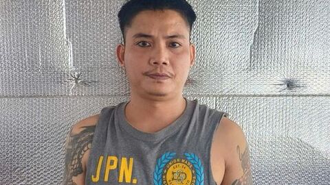 Khởi tố bị can có hành vi tàng trữ trái phép vũ khí quân dụng