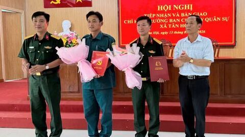 Trung tá Hồ Văn Minh giữ chức Chỉ huy trưởng Ban Chỉ huy Quân sự xã Tân Hội 