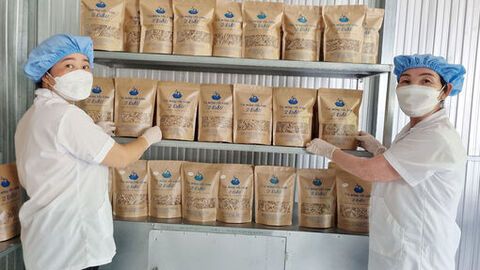 Sản phẩm OCOP “lên sàn” để vươn xa