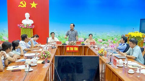 Tri Tôn, Cô Tô nâng cao chất lượng phục vụ hành chính công