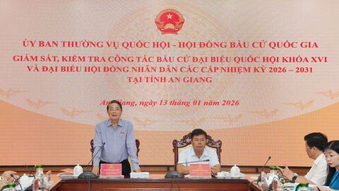 Phó Chủ tịch Quốc hội Nguyễn Đức Hải kiểm tra công tác bầu cử tại An Giang