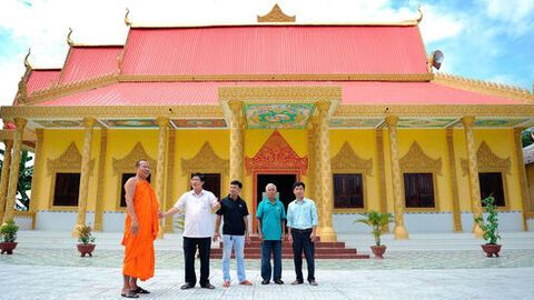 Xây dựng quê hương Vĩnh Bình nghĩa tình, bình yên, phát triển