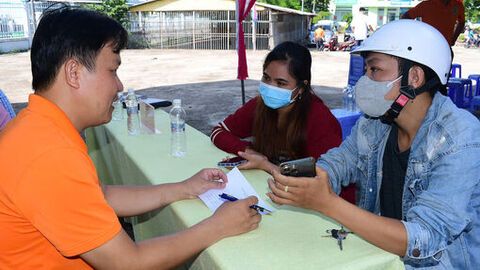 Cử nhân, thạc sĩ loay hoay tìm việc phù hợp