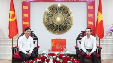 Đoàn lãnh đạo TP. Hồ Chí Minh chúc Tết tỉnh An Giang 