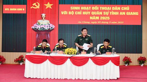 Quân khu 9: Sinh hoạt đối thoại dân chủ tại Bộ Chỉ huy Quân sự tỉnh An Giang