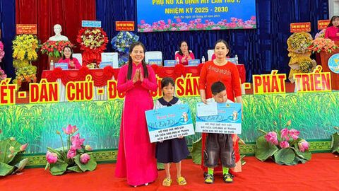 Định Mỹ giúp phụ nữ vượt khó, giảm nghèo