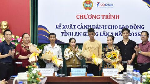 Tổ chức lễ xuất cảnh cho sinh viên, người lao động học tập và làm việc tại nước ngoài 