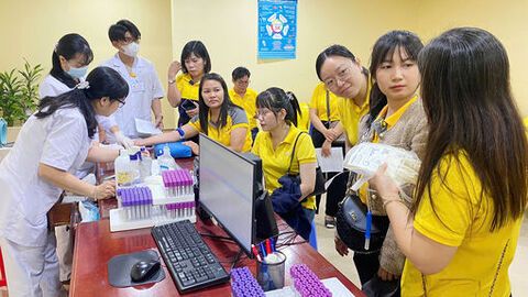 Bưu điện tỉnh tổ chức chương trình hiến máu tình nguyện