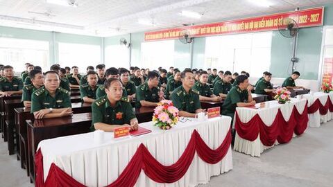 Bộ đội Biên phòng tỉnh An Giang bồi dưỡng kiến thức dân tộc cho 80 cán bộ 