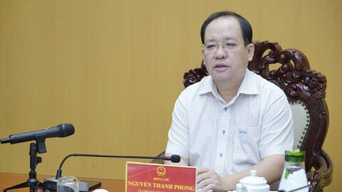 Đẩy nhanh tiến độ xây dựng các đề án thực hiện nghị quyết đại hội