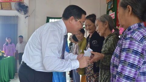 Ấp Số Tám tổ chức Ngày hội Đại đoàn kết toàn dân tộc