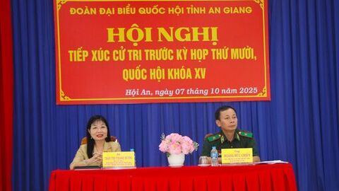 Đại biểu Quốc hội tiếp xúc cử tri trước Kỳ họp thứ 10