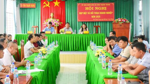 Lãnh đạo 3 xã đối thoại với doanh nghiệp, hợp tác xã