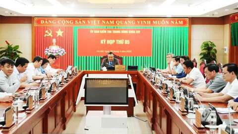 Ban Bí thư quyết định khai trừ đảng đối với đảng viên vi phạm