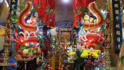 Độc đáo song long tại Đình thần Nguyễn Trung Trực