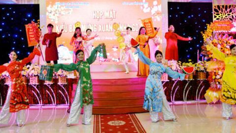 An Giang họp mặt kiều bào mừng Xuân Bính Ngọ 2026