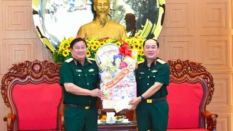 Quân khu 9 chúc tết các cơ quan, đơn vị trên địa bàn tỉnh An Giang