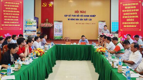 Xã Hòa Điền tổ chức chương trình cà phê cùng nông dân 