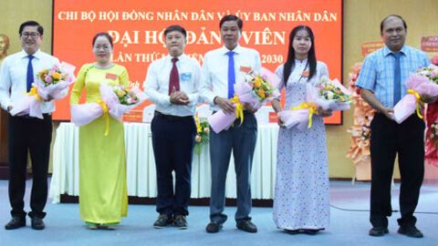 An Giang: Đại hội chi, đảng bộ cơ sở nhiệm kỳ 2025-2030