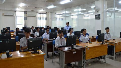 Thi Tin học văn phòng: Rèn kỹ năng cho học sinh