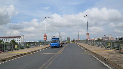 Bài cuối: Tìm lối đi mới