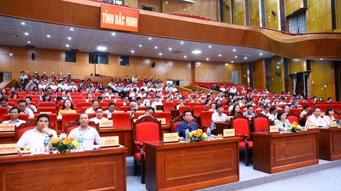 Ban Thường vụ Tỉnh ủy Bắc Ninh thông tin chuyên đề cho cán bộ chủ chốt