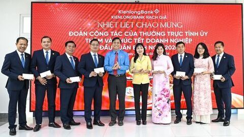 Phó Bí thư Tỉnh ủy An Giang Trần Thị Thanh Hương thăm, chúc tết các doanh nghiệp đầu năm mới 