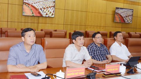 Hội nghị chuyên đề “Bình dân học vụ số- Quốc hội số: Khung kiến thức, kỹ năng số cho Quốc hội hiện đại”