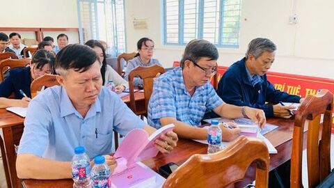 Đảng ủy xã Cù Lao Giêng quán triệt và triển khai Nghị quyết Đảng bộ xã và tỉnh An Giang