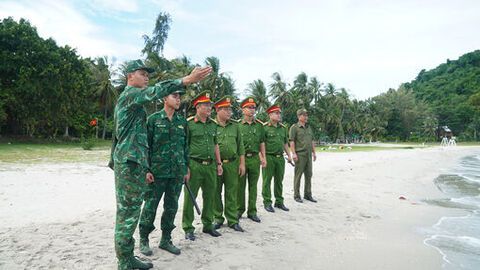 Phục vụ Nhân dân, giữ vững địa bàn