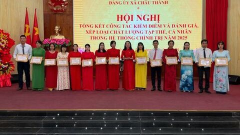 Đảng ủy xã Châu Thành khen thưởng 9 tập thể, 140 đảng viên hoàn thành xuất sắc nhiệm vụ năm 2025