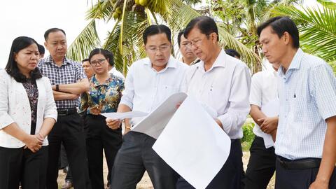 Khảo sát vị trí đầu tư dự án Trường phổ thông nội trú liên cấp tiểu học và trung học cơ sở tại 2 xã Nhơn Hội, An Phú