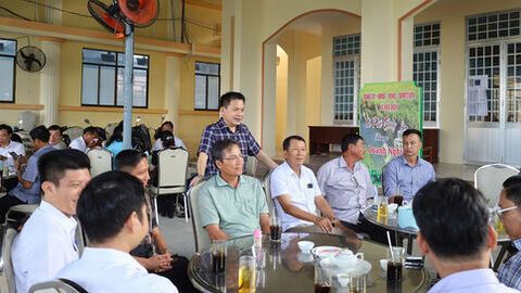 Cà phê sáng cùng doanh nghiệp